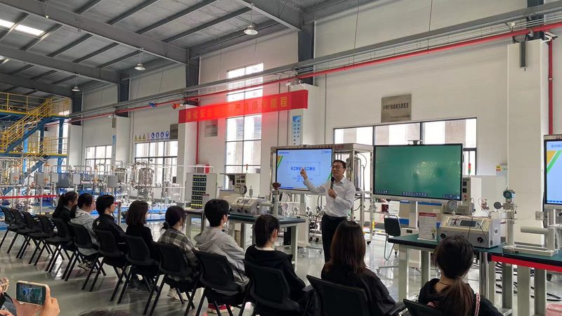 上海复合材料定制厂家排名，揭秘优质供应商选择之道